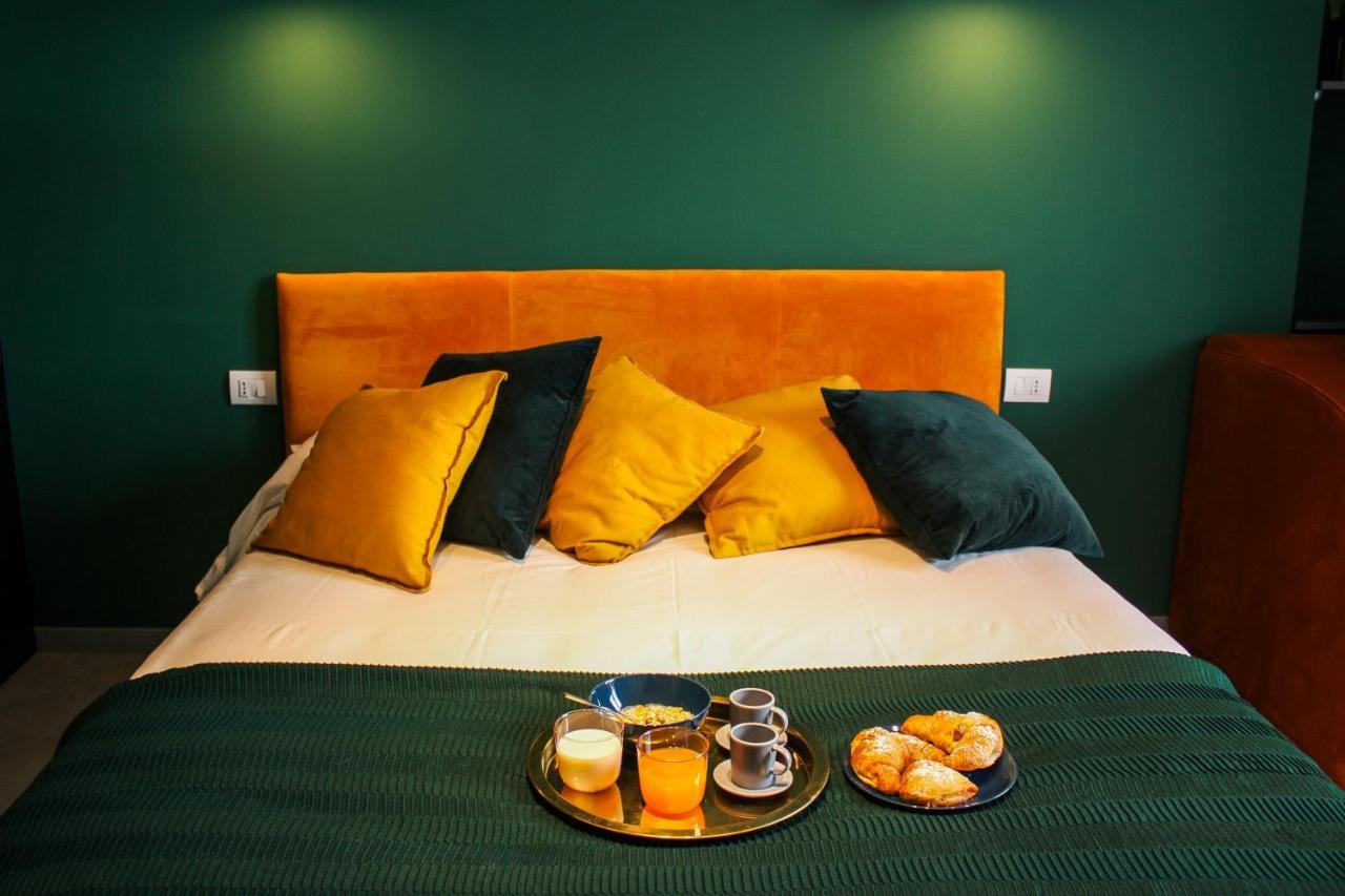 Bed and Breakfast Nacu 90 Napoli Esterno foto
