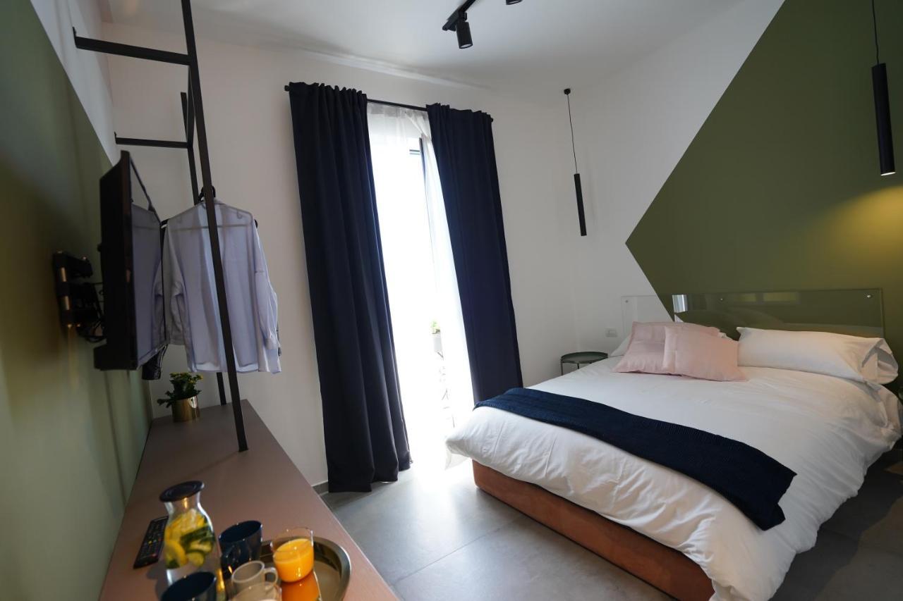 Bed and Breakfast Nacu 90 Napoli Esterno foto