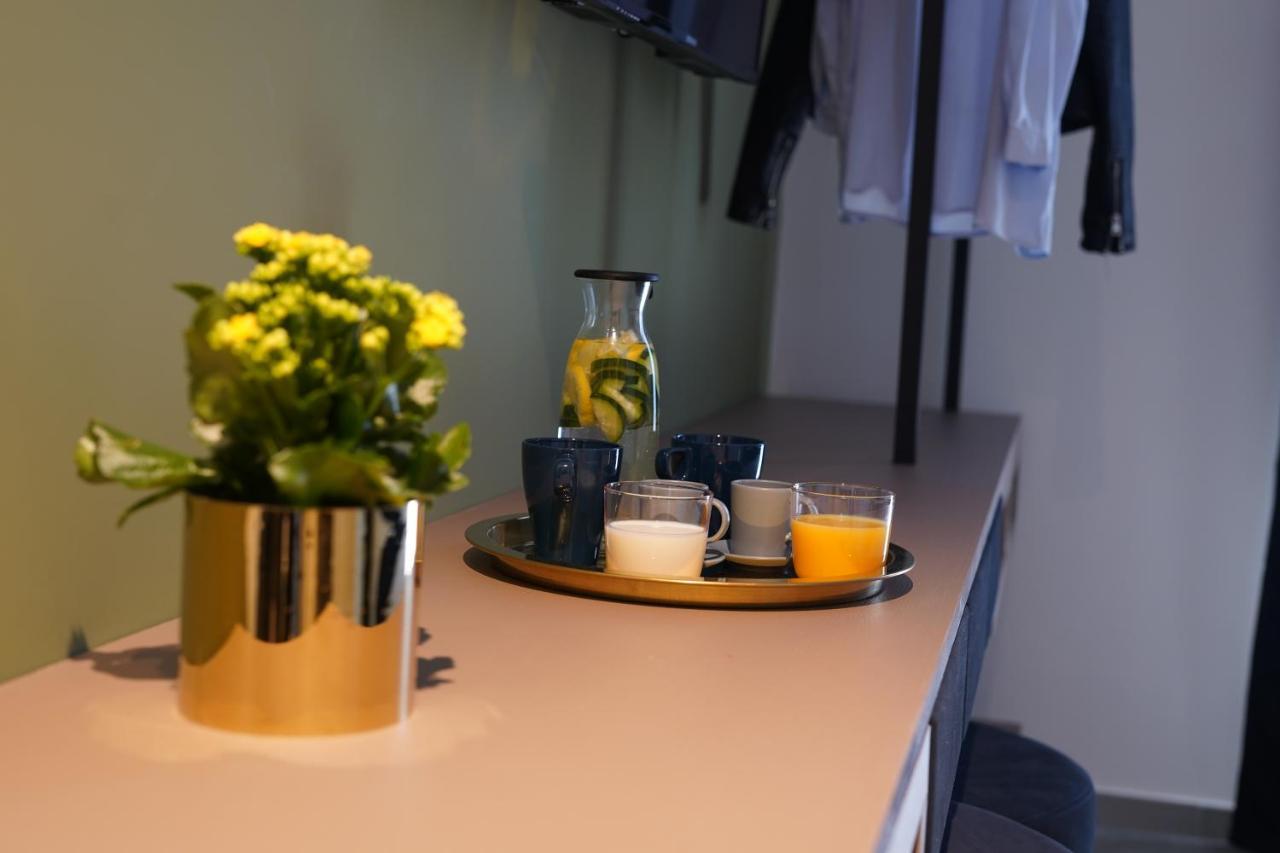 Bed and Breakfast Nacu 90 Napoli Esterno foto