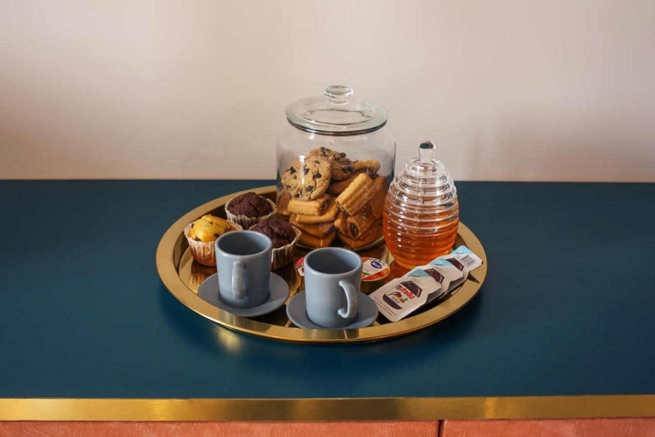 Bed and Breakfast Nacu 90 Napoli Esterno foto